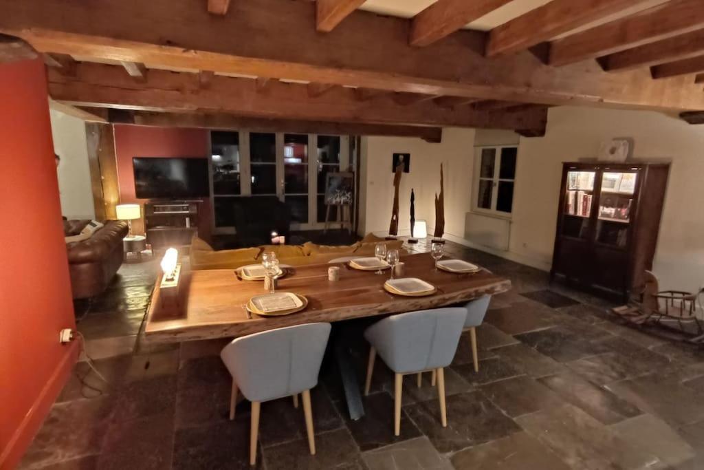 Ferme De Caractere Avec Piscine Et Cheminee Villa Sainghin-en-Mélantois Екстериор снимка