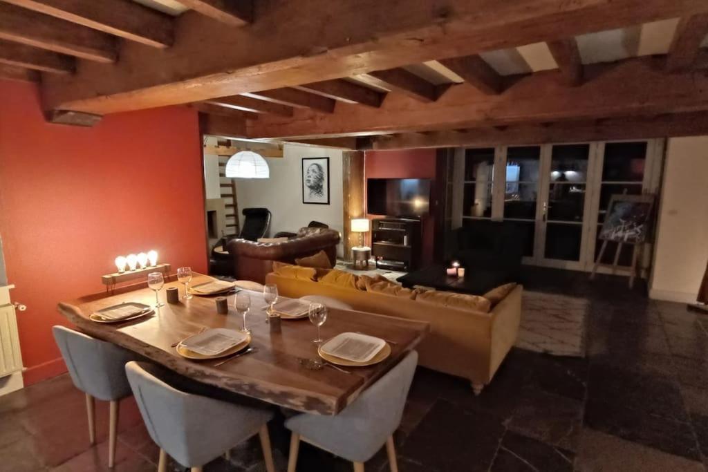 Ferme De Caractere Avec Piscine Et Cheminee Villa Sainghin-en-Mélantois Екстериор снимка